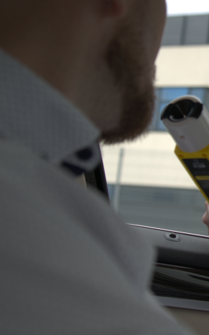 Policjant po służbie zatrzymał pijanego kierowcę mercedesa