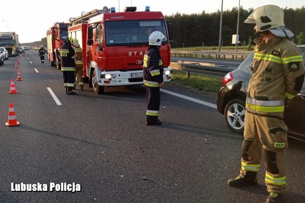 [VIDEO] Kierowcy znów nie zawiedli. „Korytarz Życia” pomógł szybko dotrzeć służbom na miejsce wypadku
